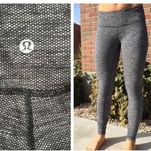 Lululemon Coco Pique Crops
